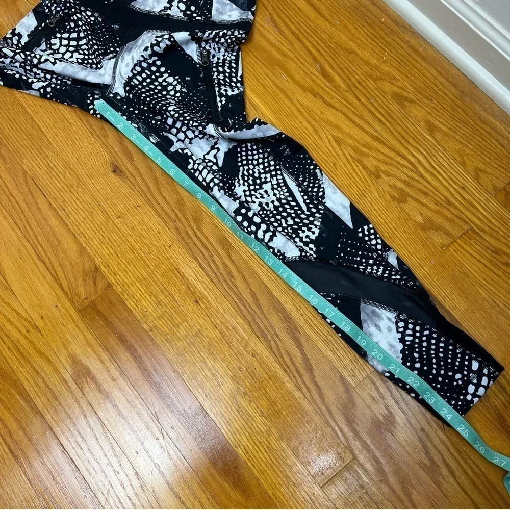 lululemon athletica excellent used